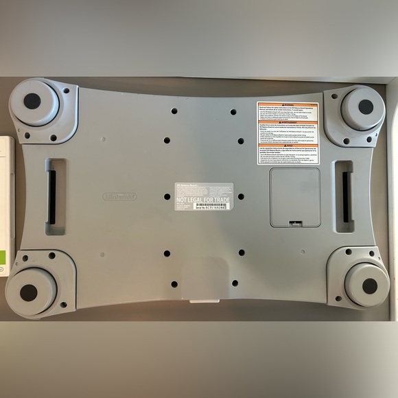 Nintendo Wii Fit Balance Board and Wii Fit - Picture 4 of 4